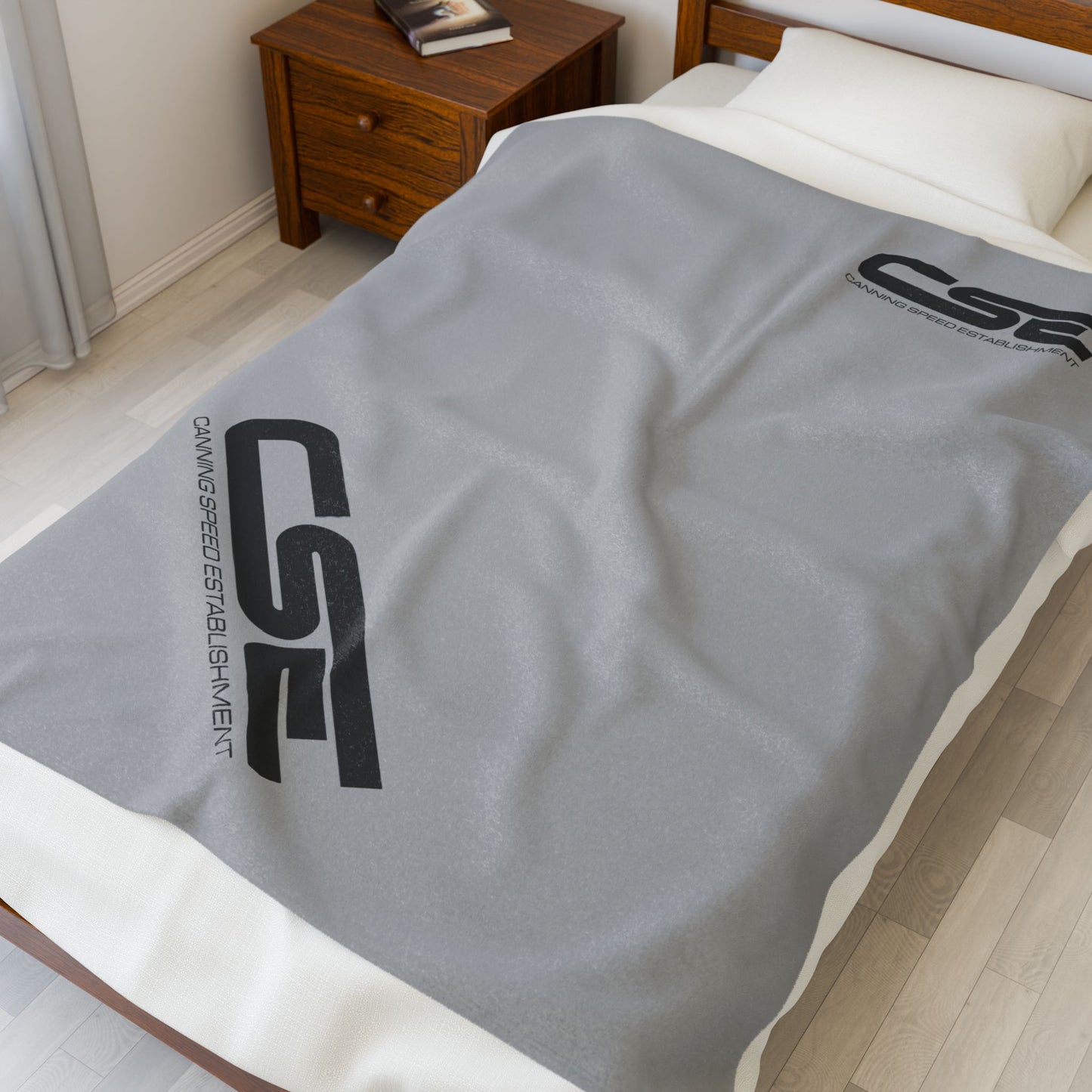 Comfortable Velveteen Plush Blanket